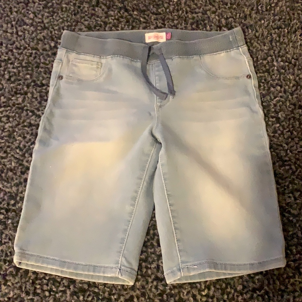 Great Condition, Girls Bermuda Shorts